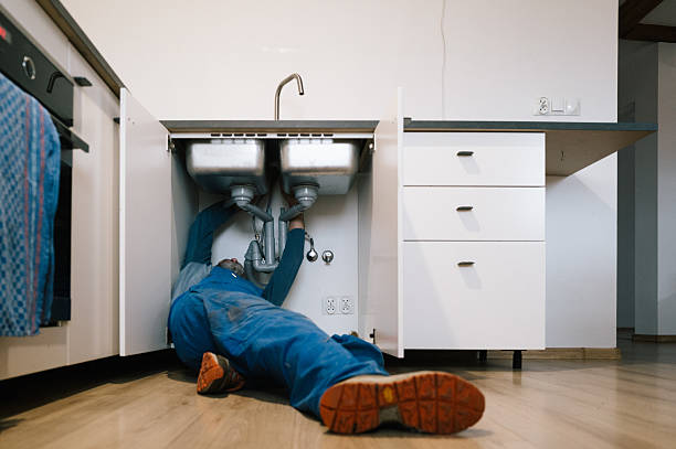 Professional Drain Cleaning technician working in Mount Hood Parkdale, OR